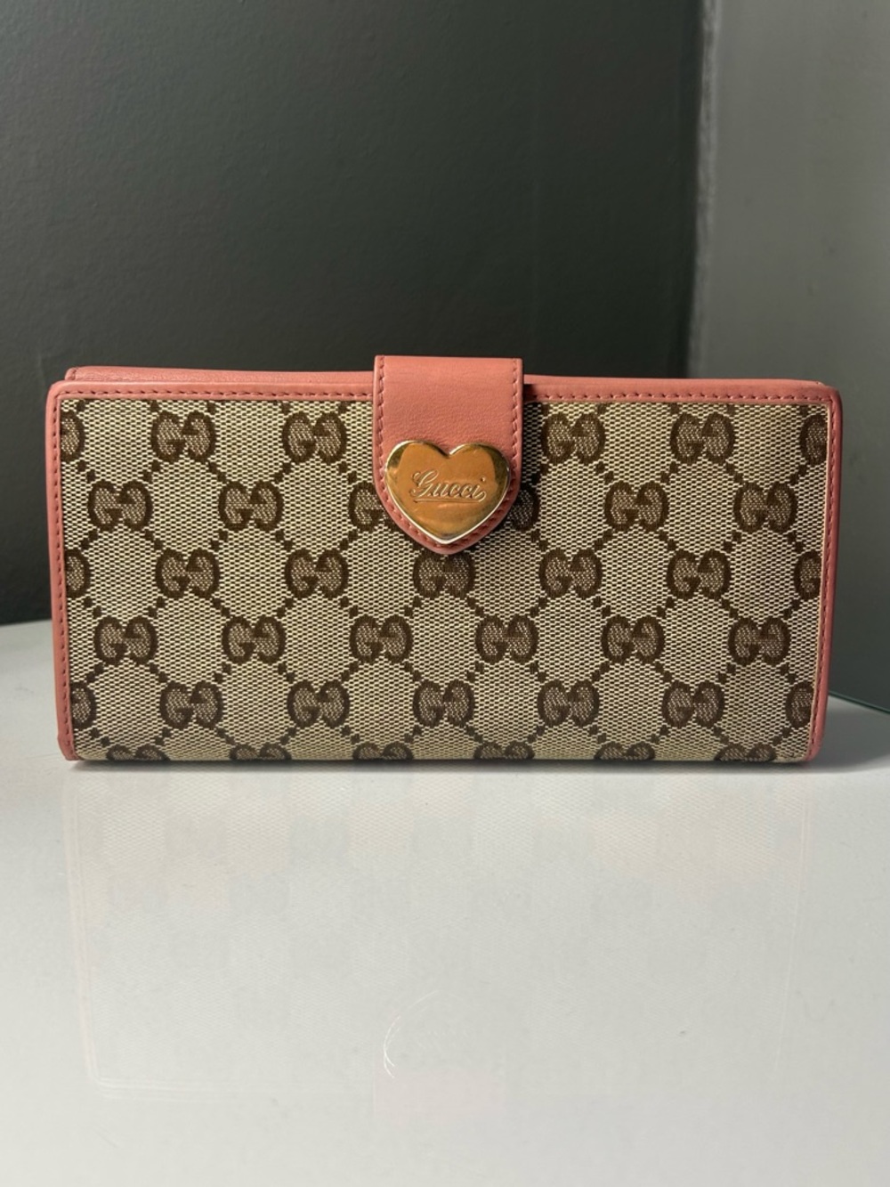 Gucci GG Monogram Canvas Pink Continental Heart Wallet